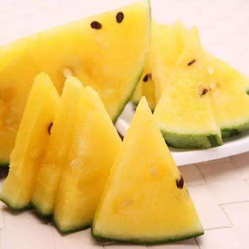 黑了su吃瓜网,揭秘娱乐圈幕后真相，带你走进明星生活